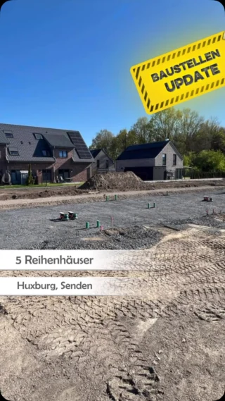 Nur 9 Wochen nach Beginn der Erdarbeiten, Fenster eingebaut, Gebäude witterungsfest. Starkes Team! 
#werthgmbh huxburg #senden #reihenhäuser #hophop